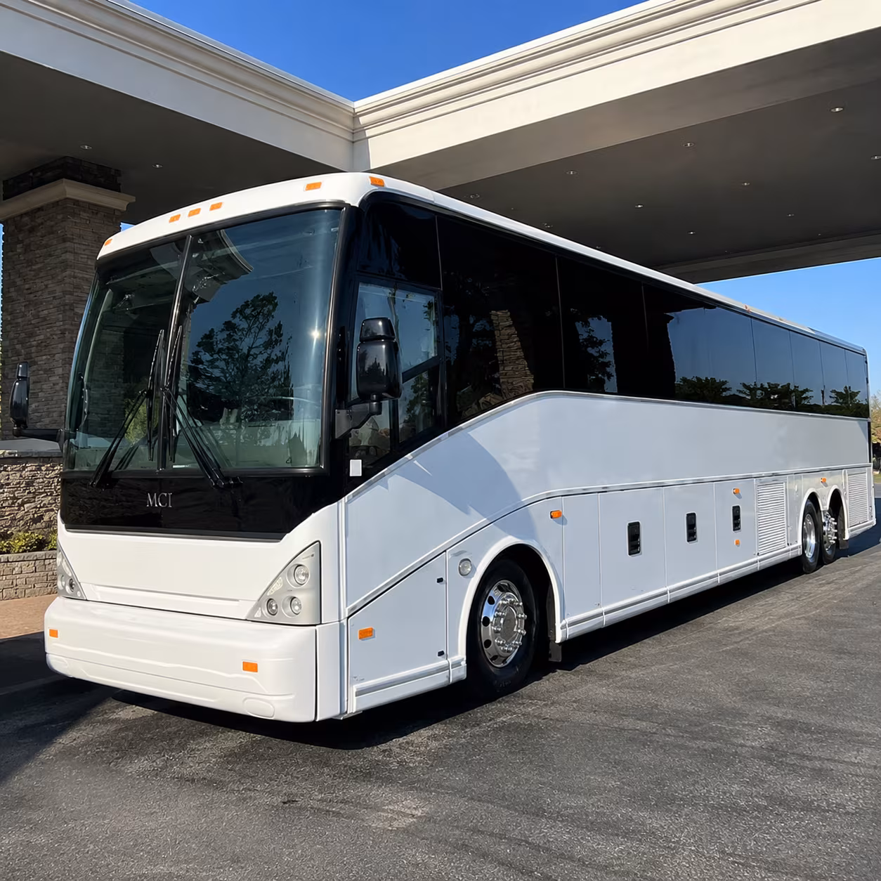 orlando sanford international airport sfb shuttle buses from deltona