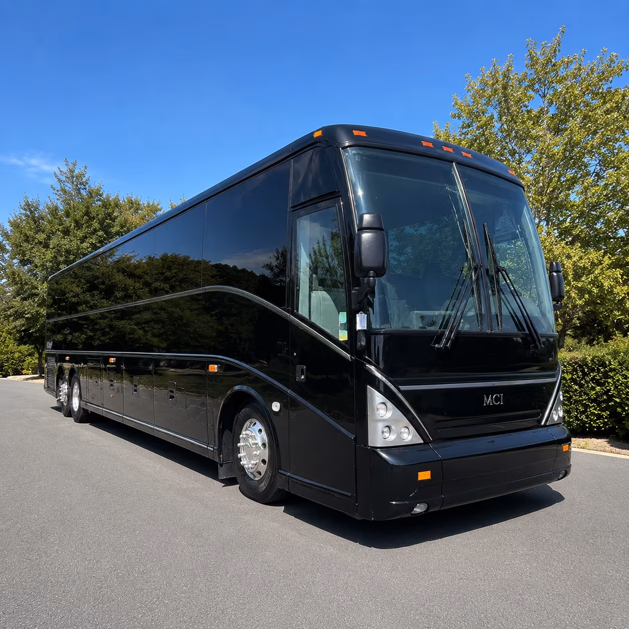 shuttle guests between deltona hotels and your ceremony venue